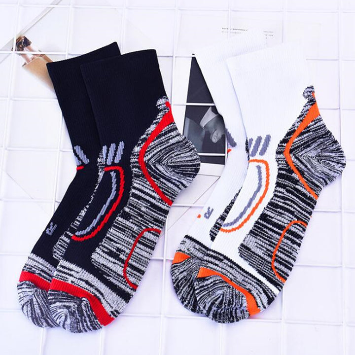 Premium Outdoor Sports Socks for Men – Hiking, Running, Cycling & Basketball – Anti-Slip Thermal Socks for Winter & All Seasons